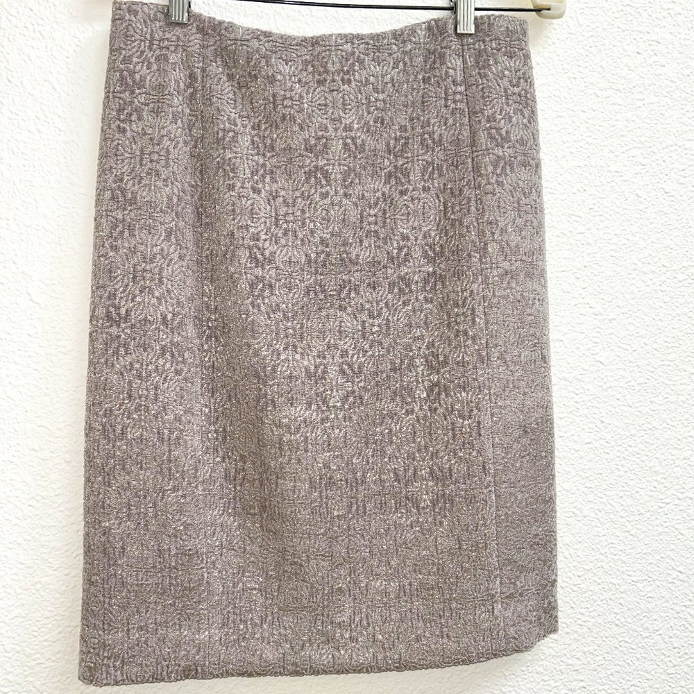 Ann Taylor Beautiful soft pencil skirt, 'shimmer putty' color, size 6